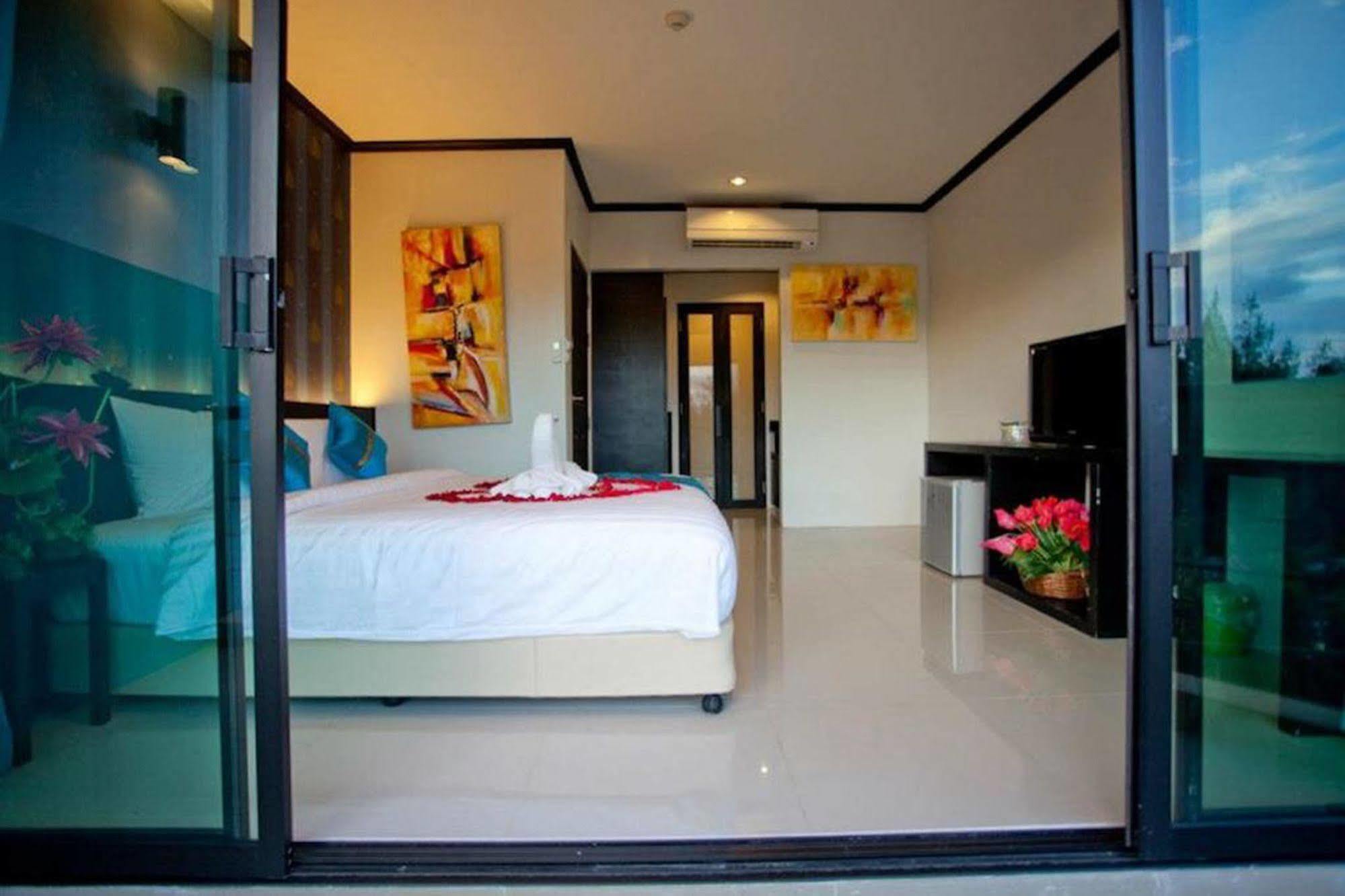 Kata Green Beach Hotel Eksteriør billede